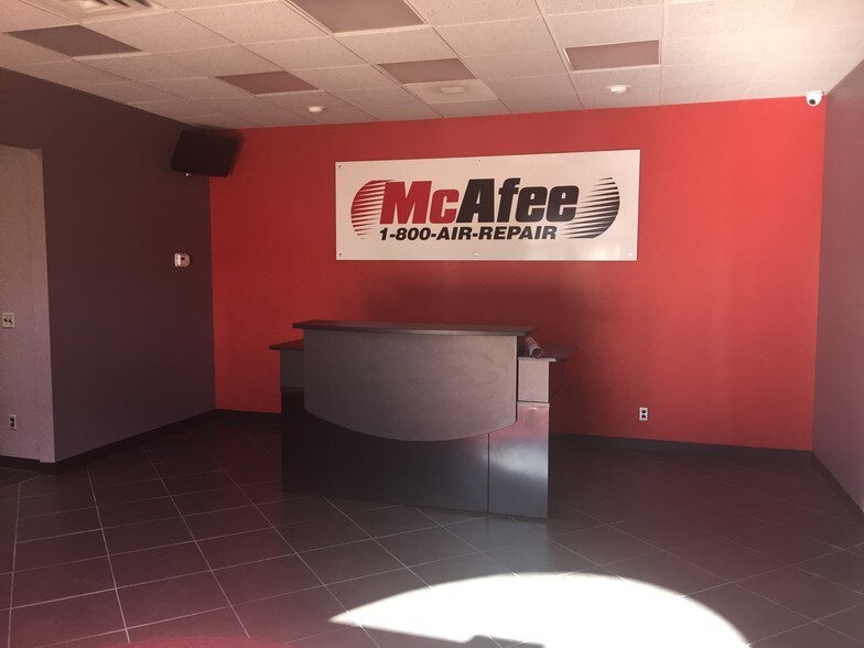 More Photos Of 30 Kinsey Rd, Xenia Light Distribution For Lease