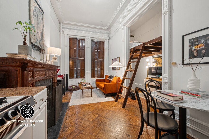 More Photos Of 132 W 73rd St, New York Apartments For Sale