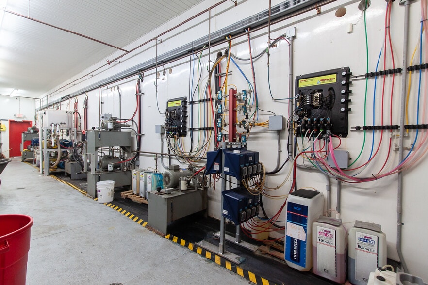 More Photos Of 1810 Opelika Rd, Auburn Carwash For Sale