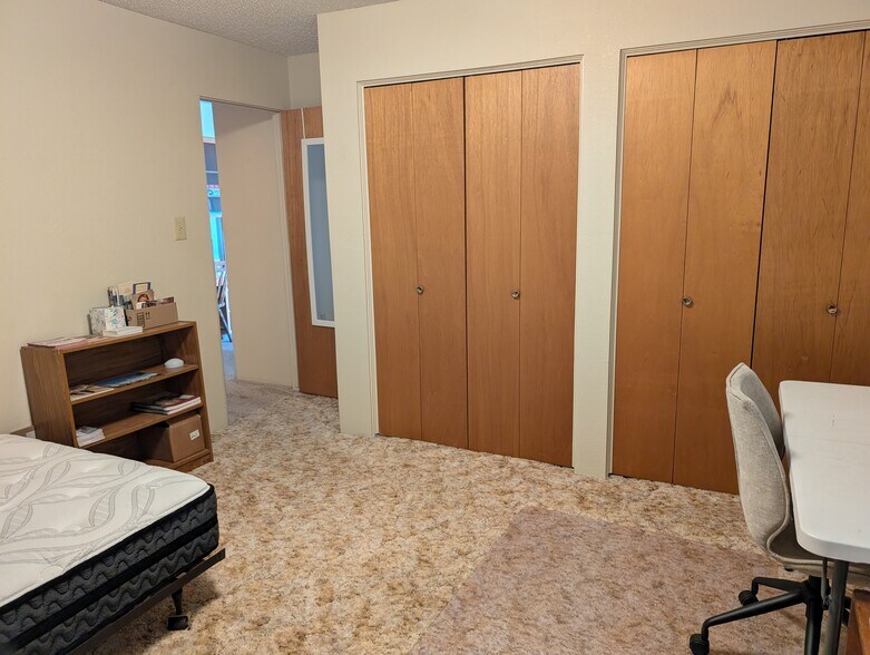 More Photos Of 702 S 3rd St E, Malta Multifamily For Sale