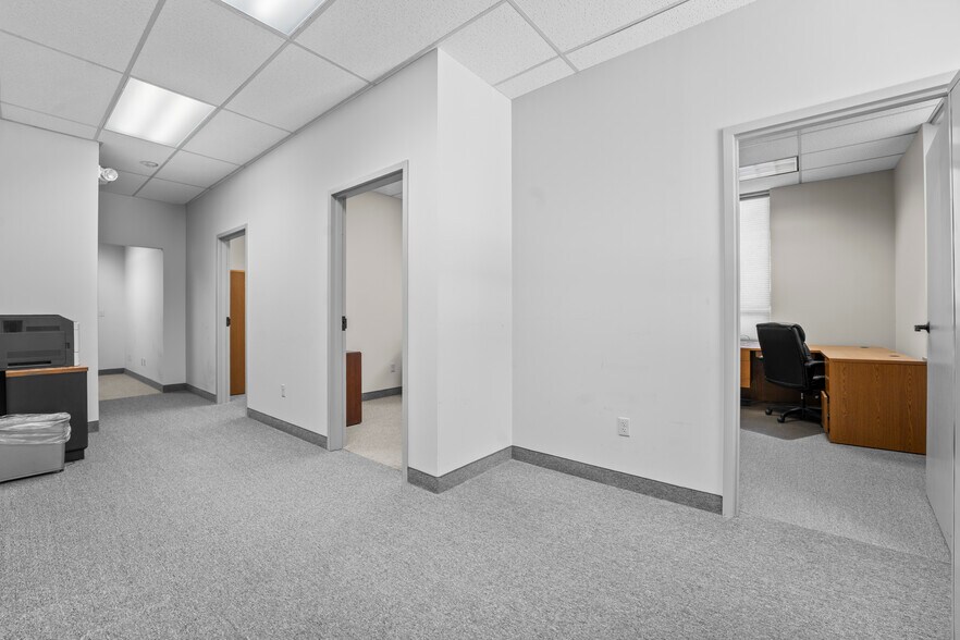 More Photos Of 103 Phoenix Ave, Enfield Medical For Lease