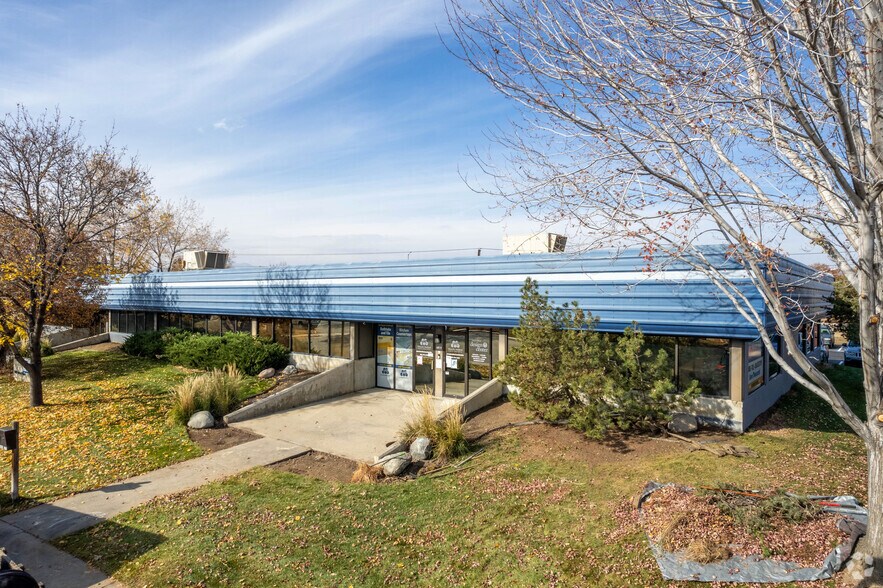 More Photos Of 1822 Sunset Pl, Longmont Light Distribution For Lease