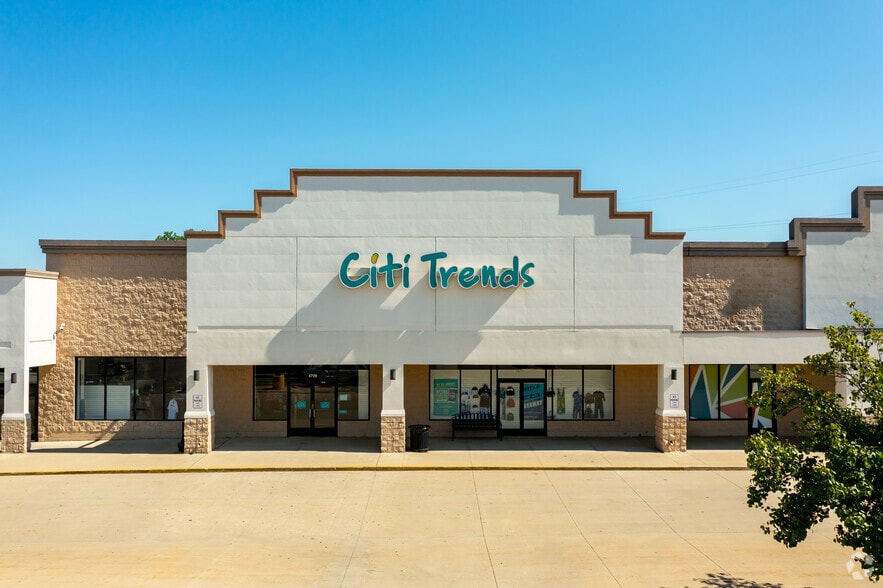 More Photos Of 4655-4741 Washtenaw Ave, Ann Arbor Freestanding For Lease