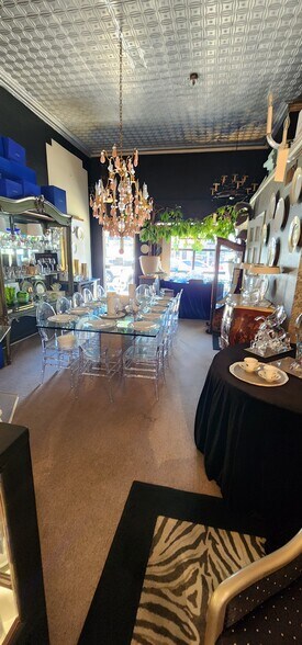 More Photos Of 7806 Old Georgetown Rd, Bethesda Storefront For Sale