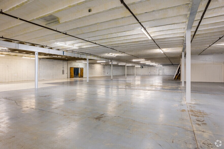 More Photos Of 4590 Jason St, Denver Warehouse For Lease