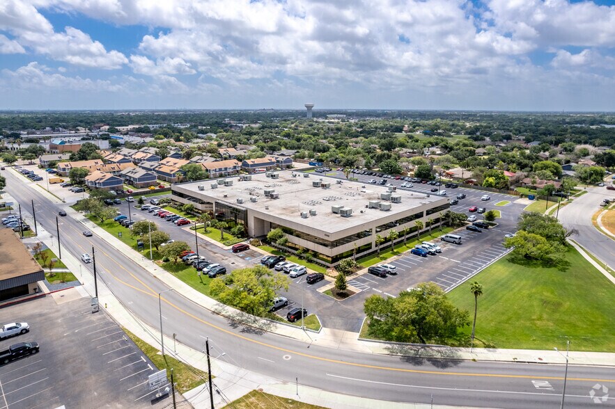 More Photos Of 4444 Corona Dr, Corpus Christi Office For Lease