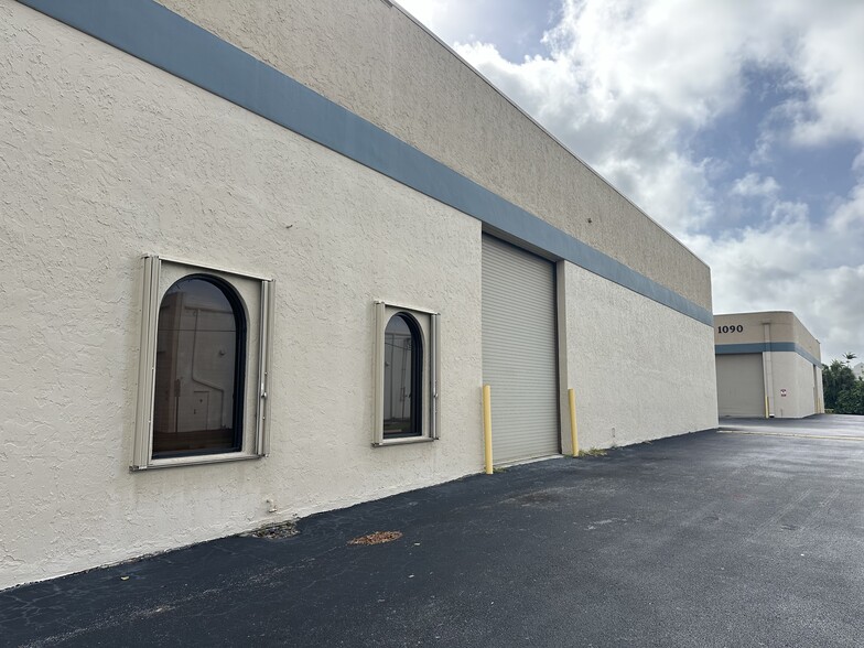 More Photos Of 1080 Holland Dr, Boca Raton Light Manufacturing For Lease
