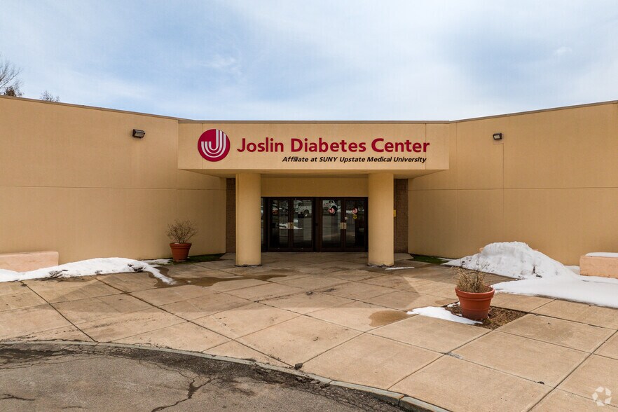 More Photos Of 3229 E Genesee St, Syracuse Medical For Lease