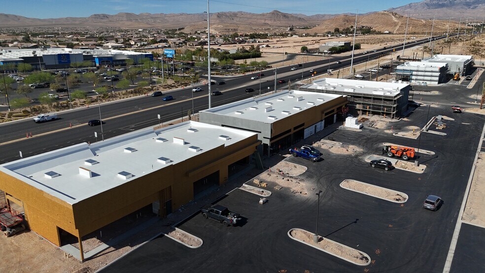 More Photos Of Rainbow & Blue Diamond, Las Vegas Unknown For Lease