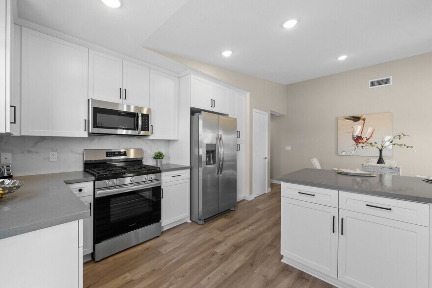 More Photos Of 505 E 4th St, National City Multifamily For Sale