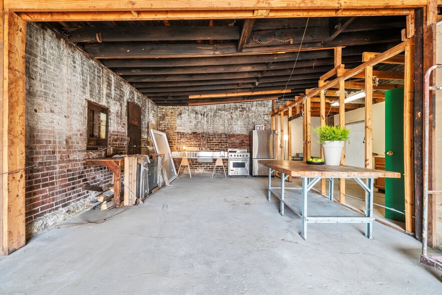 More Photos Of 540 Ouachita Ave, Hot Springs Storefront For Sale