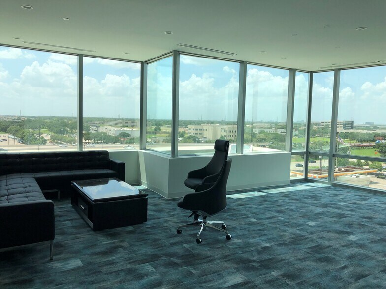 More Photos Of 9999 Bellaire Blvd, Houston Medical For Lease