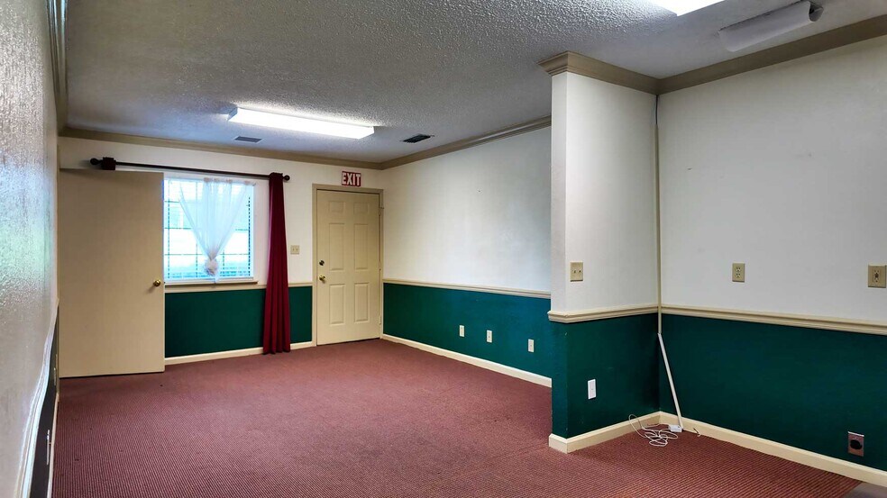 More Photos Of 11763 N Us-319, Thomasville Manufacturing For Sale