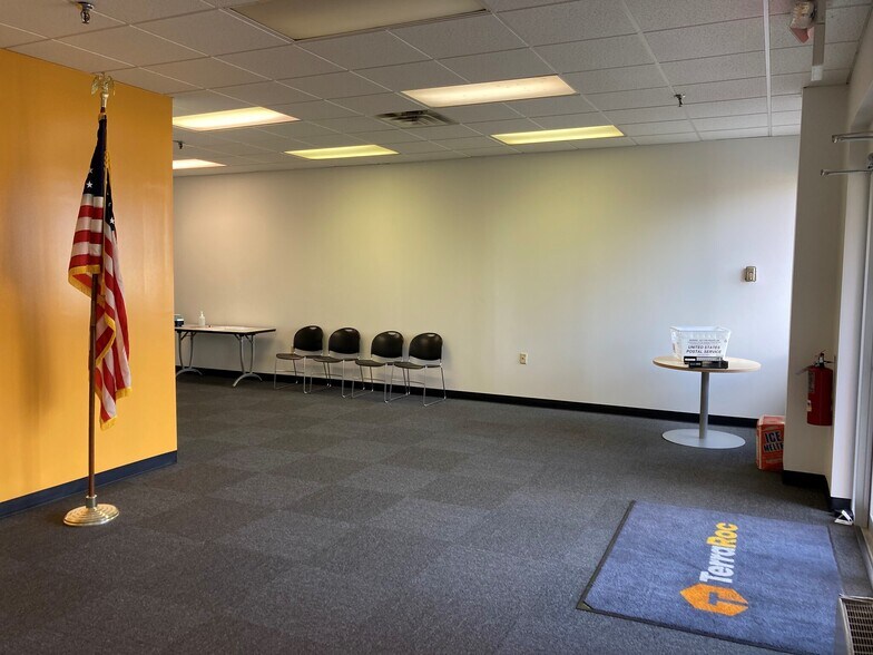 More Photos Of 7500 Shadwell Dr, Roanoke Manufacturing For Lease