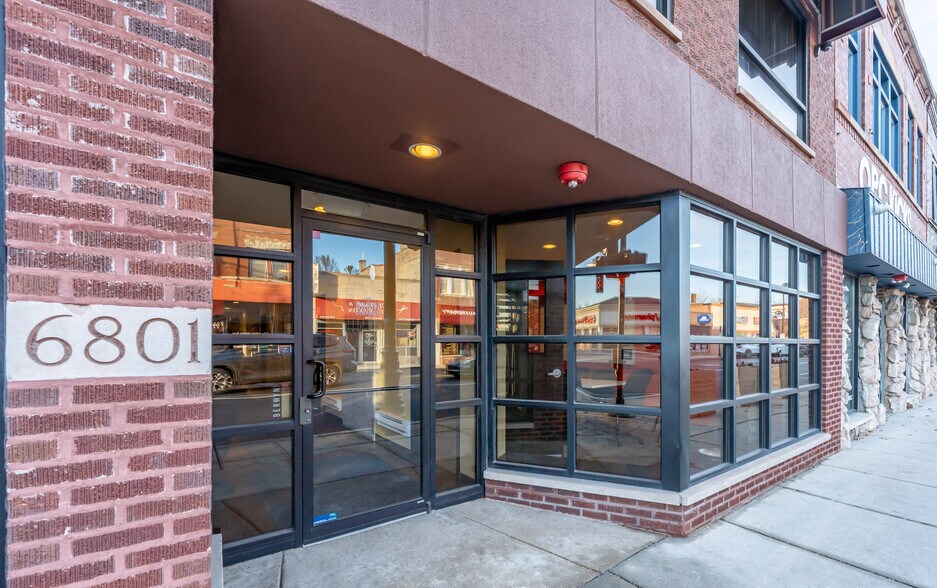 More Photos Of 6801 Roosevelt Rd, Berwyn Medical For Lease