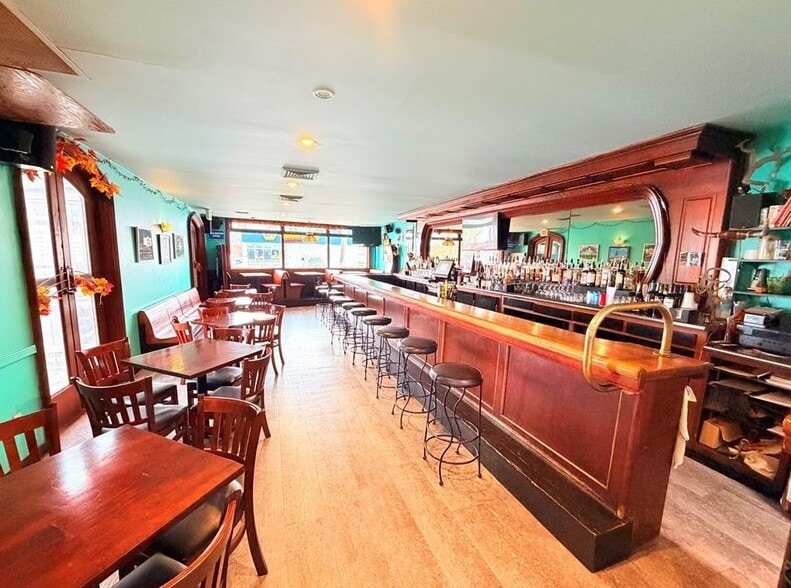 More Photos Of 1305 Abbott Rd, Buffalo Restaurant For Sale