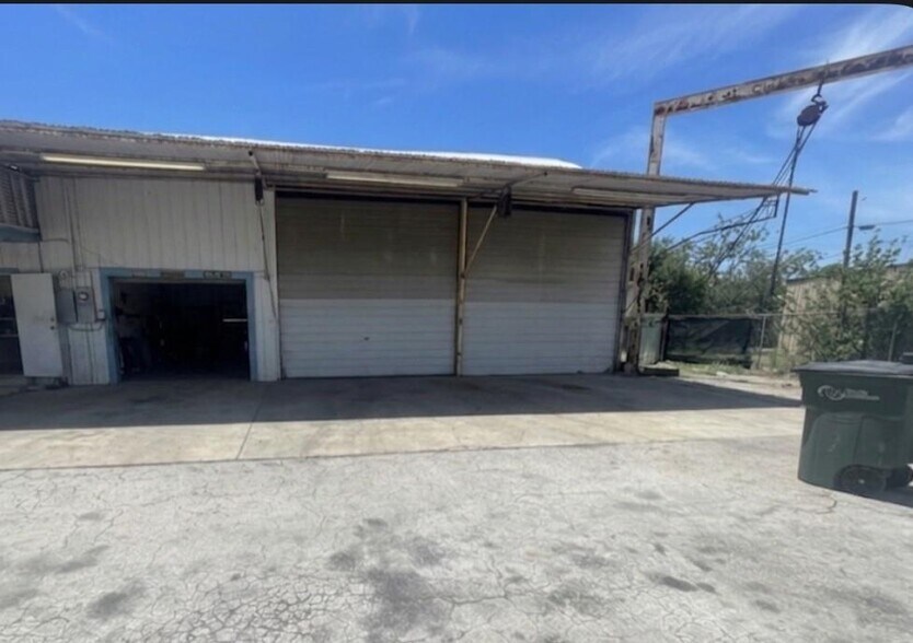 More Photos Of , Del Rio Unknown For Sale