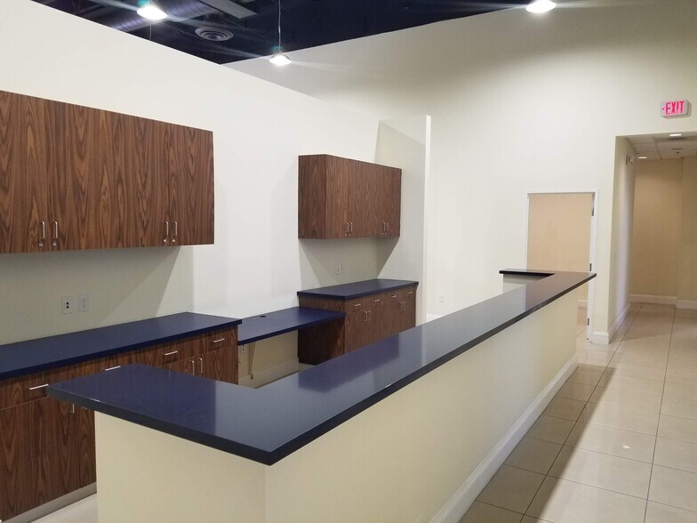 More Photos Of 2285 E Flamingo Rd, Las Vegas Medical For Lease