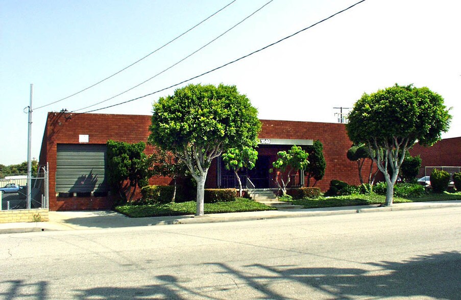 More Photos Of 1649-1653 W 132nd St, Gardena Manufacturing For Lease