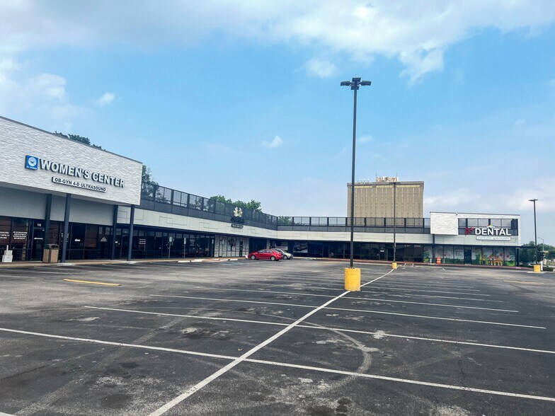 Primary Photo Of 6500 N I-45, Houston Unknown For Lease