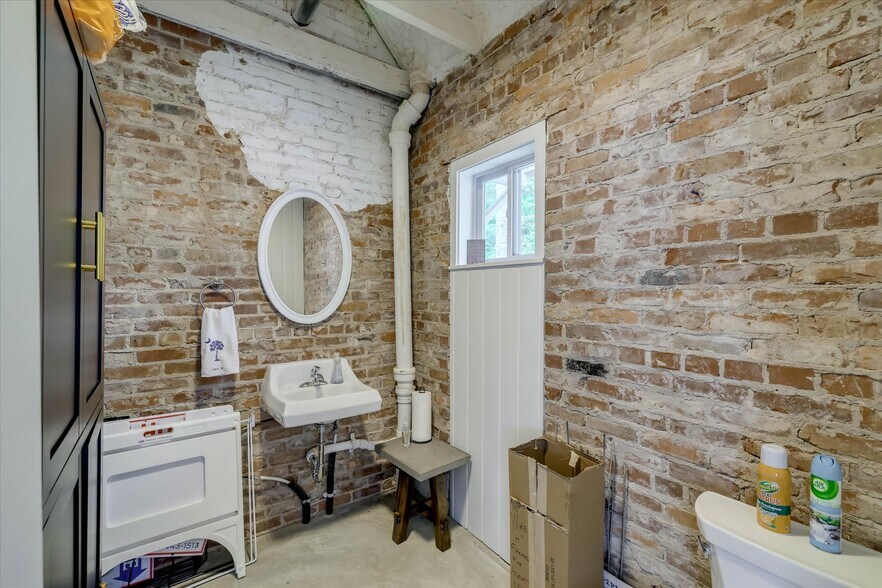 More Photos Of 150 Fairfield St SE, Aiken Storefront Retail Office For Sale