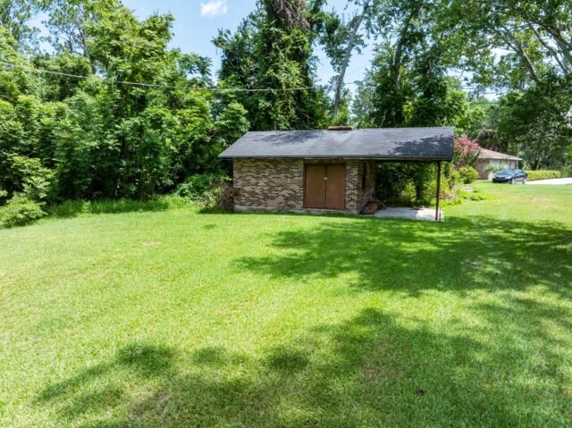 More Photos Of 325 SW Leisure Dr, Lake City Apartments For Sale