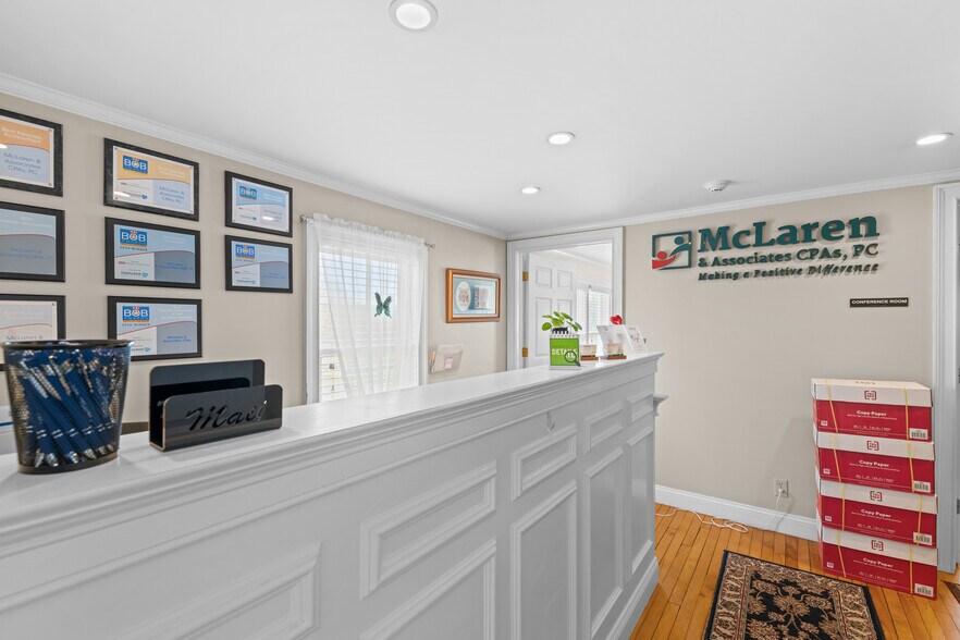More Photos Of 385 South St, Shrewsbury Office For Sale