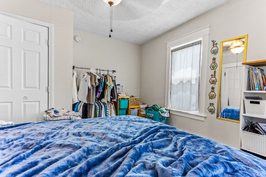 More Photos Of 51 Tanguay St, Sanford Apartments For Sale