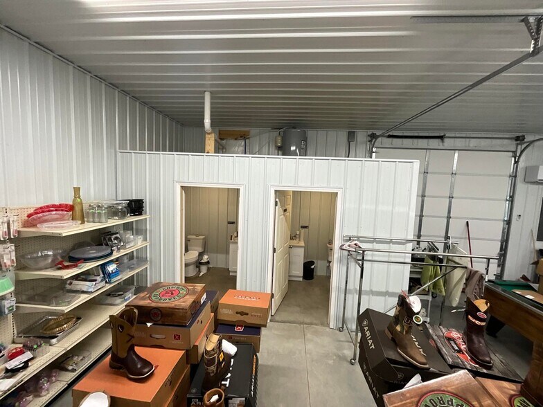 More Photos Of 13830 US 27, Waynesburg Freestanding For Sale