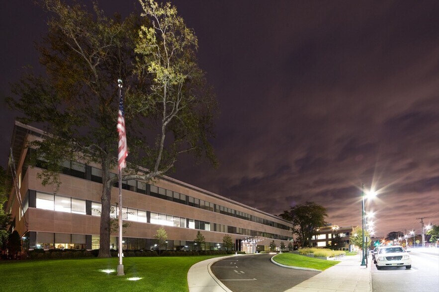 More Photos Of 25 Deforest Ave, Summit Office For Lease