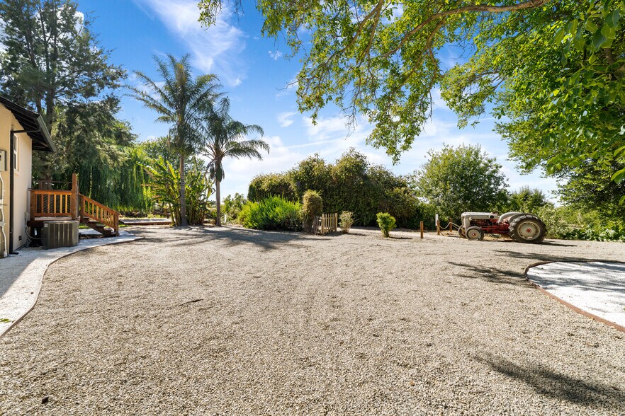 More Photos Of 14268 CA-160, Isleton Apartments For Sale