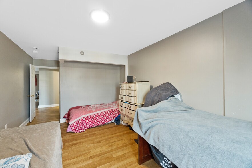 More Photos Of 71-79 Wood Ave, Bridgeport Storefront Retail Residential For Sale