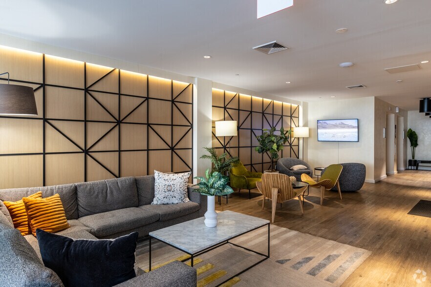 More Photos Of 81 Monroe St, Rahway Apartments For Lease