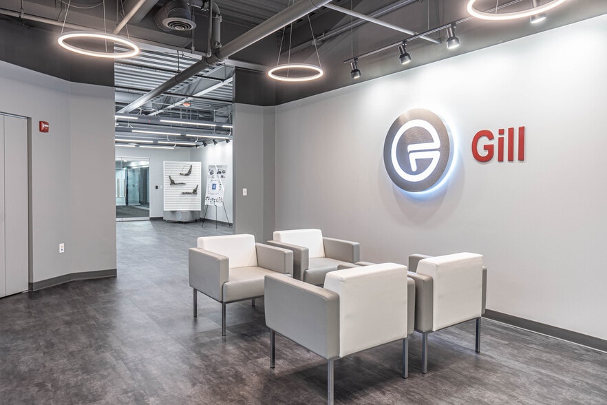 More Photos Of 29777 Telegraph Rd, Southfield Office For Lease