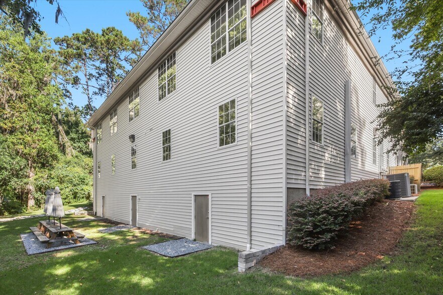 More Photos Of 1589 Metropolitan Blvd, Tallahassee Office For Lease