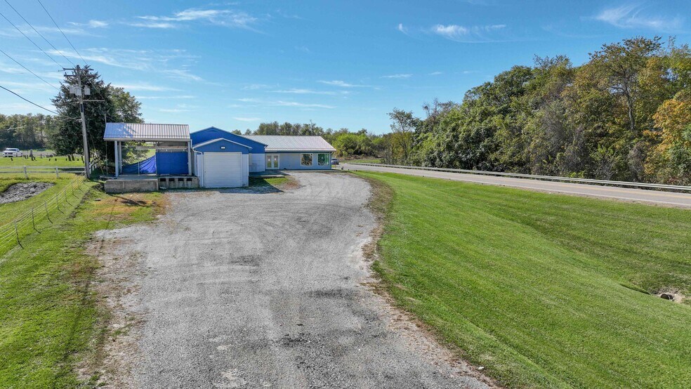 More Photos Of 62240 Bailey Rd, Barnesville Warehouse For Lease