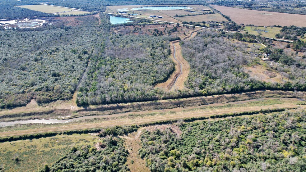 More Photos Of 10 FM 2403, Alvin Land For Sale