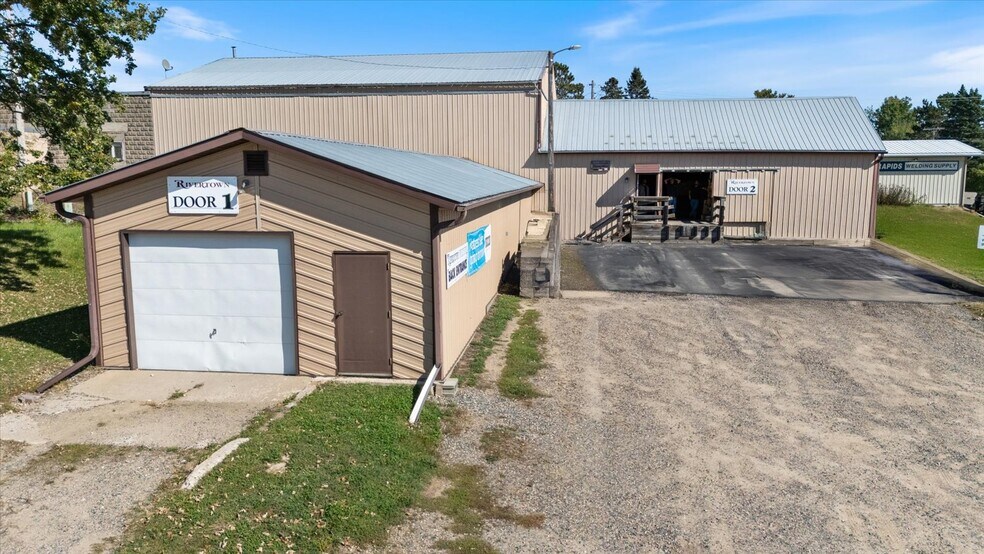 More Photos Of 816 NW 4th St, Grand Rapids General Retail For Sale