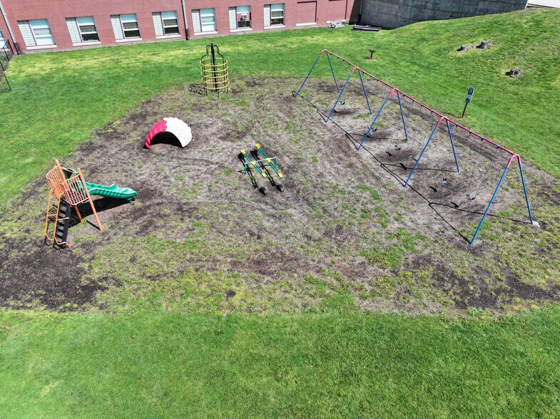 More Photos Of 255 Third St, New Kensington Schools For Sale