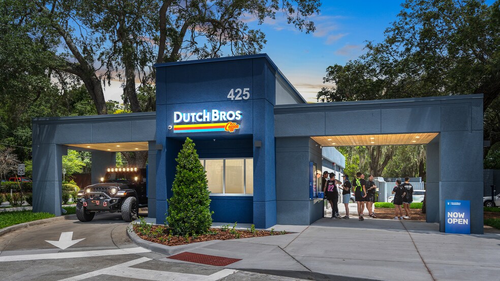Primary Photo Of 425 W State Road 436, Altamonte Springs Fast Food For Sale