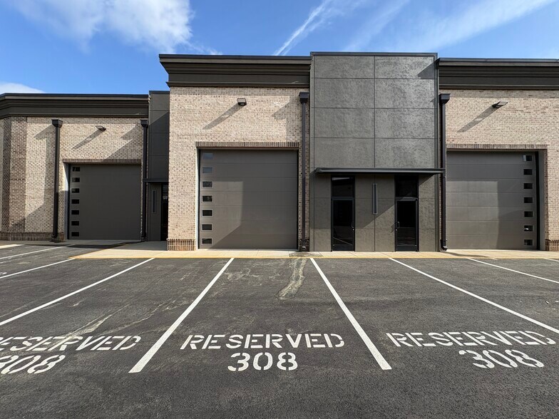 Primary Photo Of 3353 Acworth Summit Blvd NW, Acworth Light Distribution For Lease