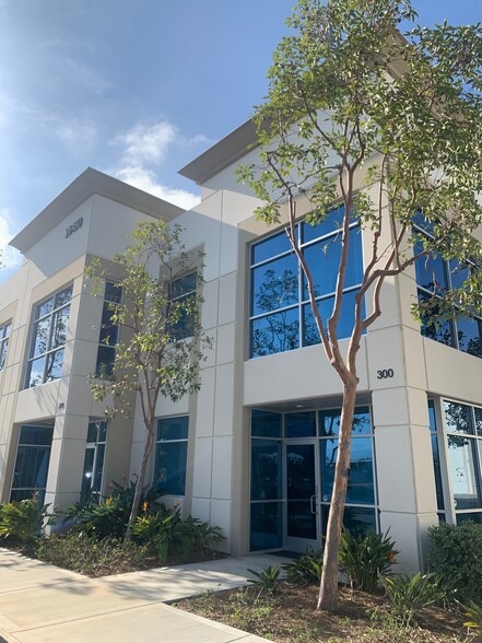 More Photos Of 26180 Enterprise Way, Lake Forest Light Manufacturing For Lease