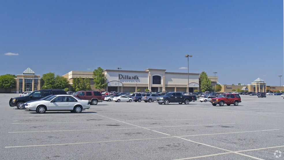 More Photos Of 3131 Manchester Expy, Columbus Unknown For Lease