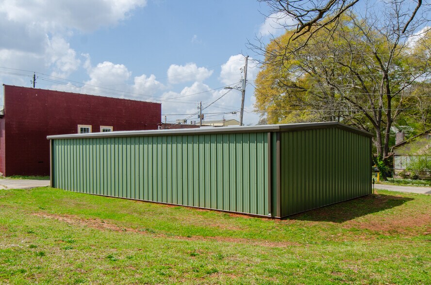 More Photos Of 100 Candler St, Villa Rica Flex For Lease
