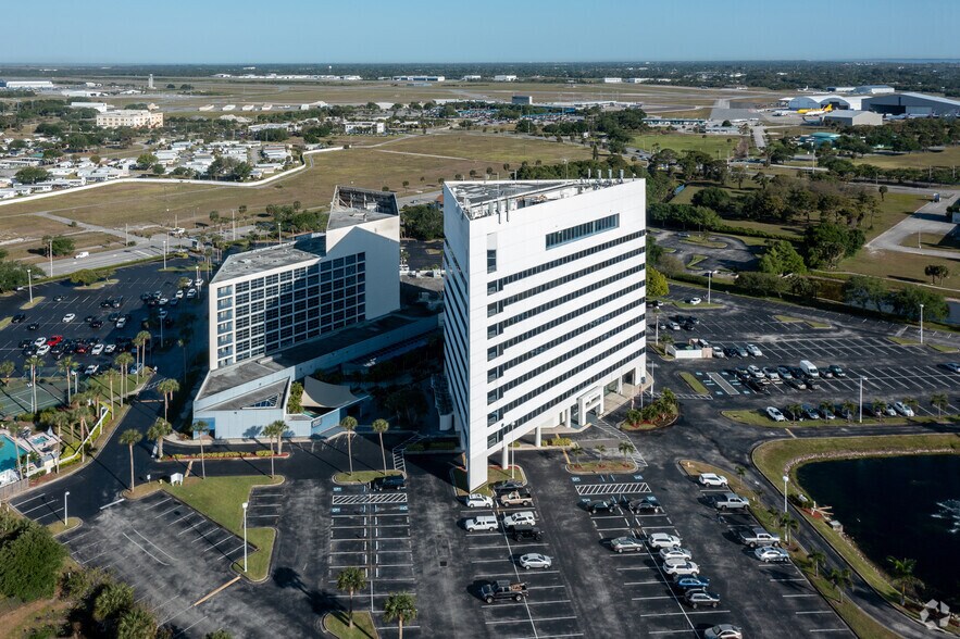 More Photos Of 100 Rialto Pl, Melbourne Office For Lease