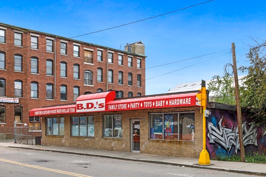 More Photos Of 282 Border St, East Boston Freestanding For Sale