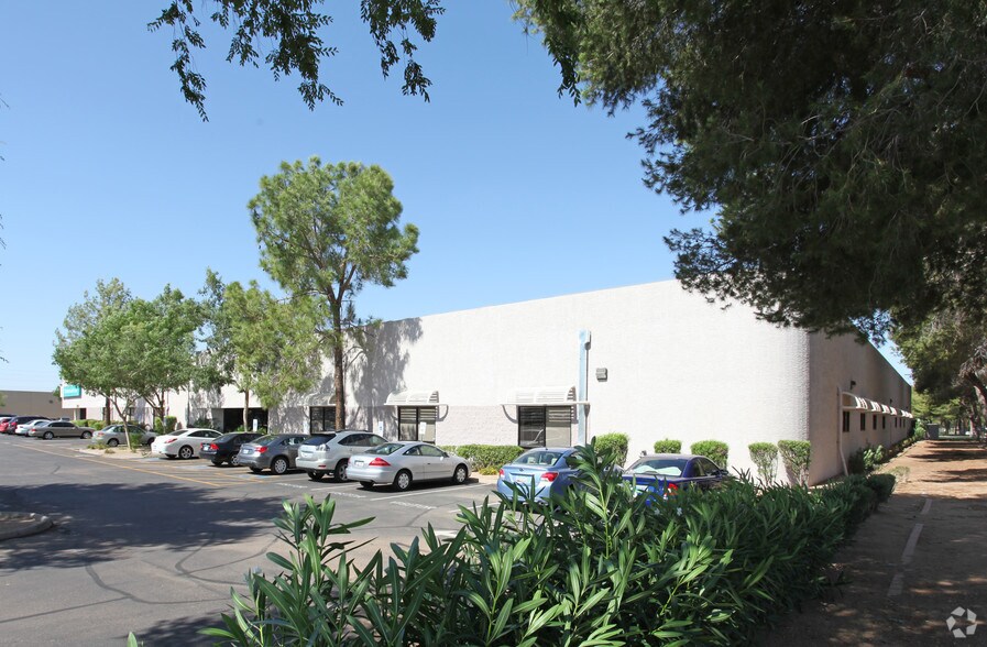 More Photos Of 21030 N 19th Ave, Phoenix Warehouse For Lease