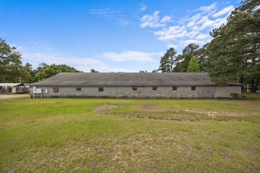 More Photos Of 1085 Old US 421, Lillington Industrial For Sale