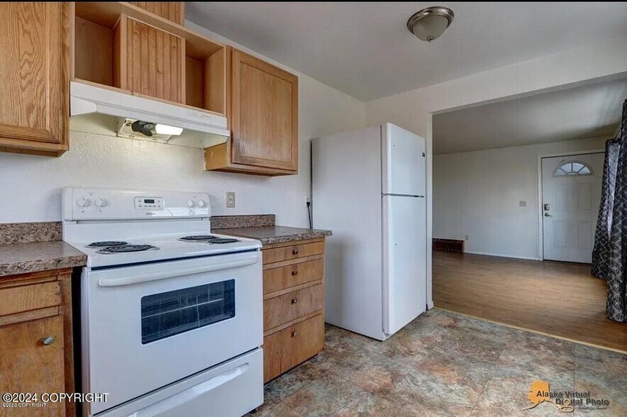 More Photos Of 911 E 10th Ave, Anchorage Apartments For Sale