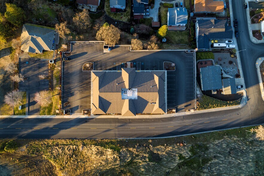 More Photos Of 1935 E 19th St, The Dalles Medical For Lease